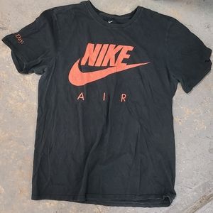 🍻2 For $15 🤝 Nike Air Regular Fit Black On red Graphic Logo T-Shirt Mens